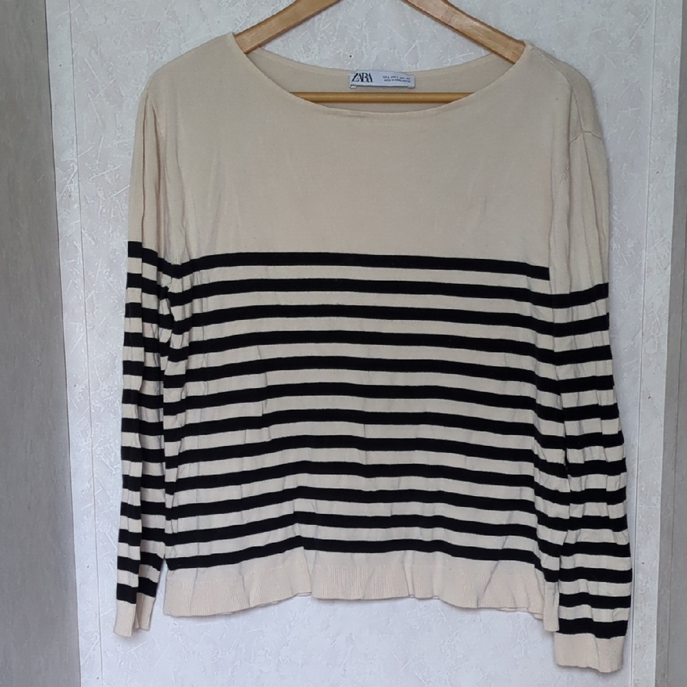 Zara Women's Striped Sweater - Black and Cream